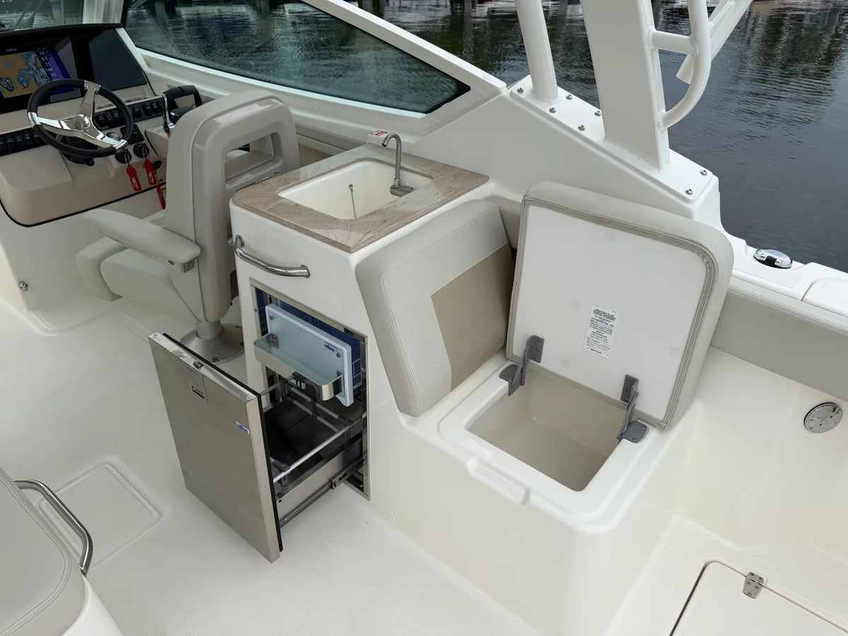 2027 Boston Whaler 280 Vantage 28.0 feet, Rogers, MN #46