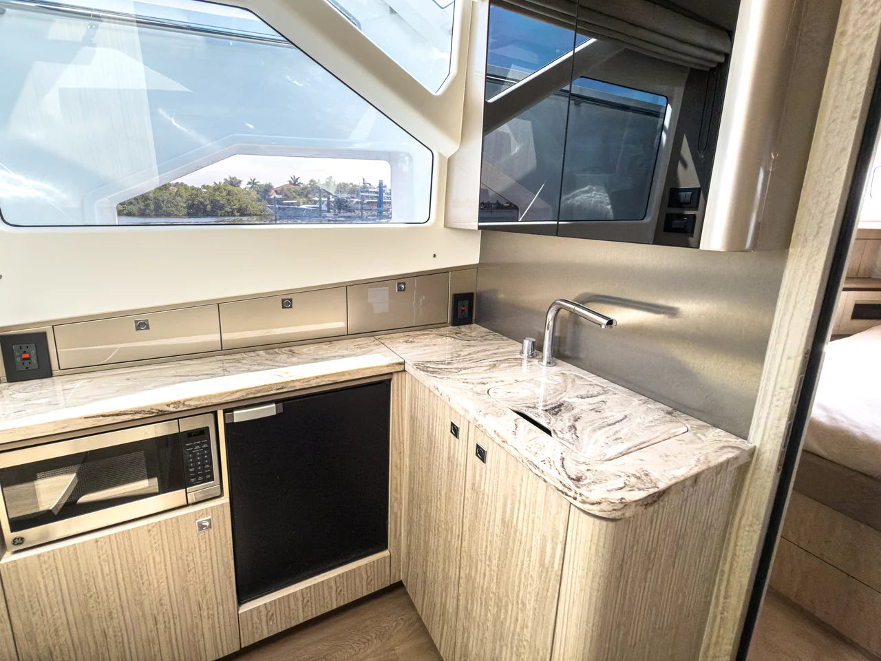 2026 Galeon 435 GTO 43.0 feet, Fort Myers, Florida #21