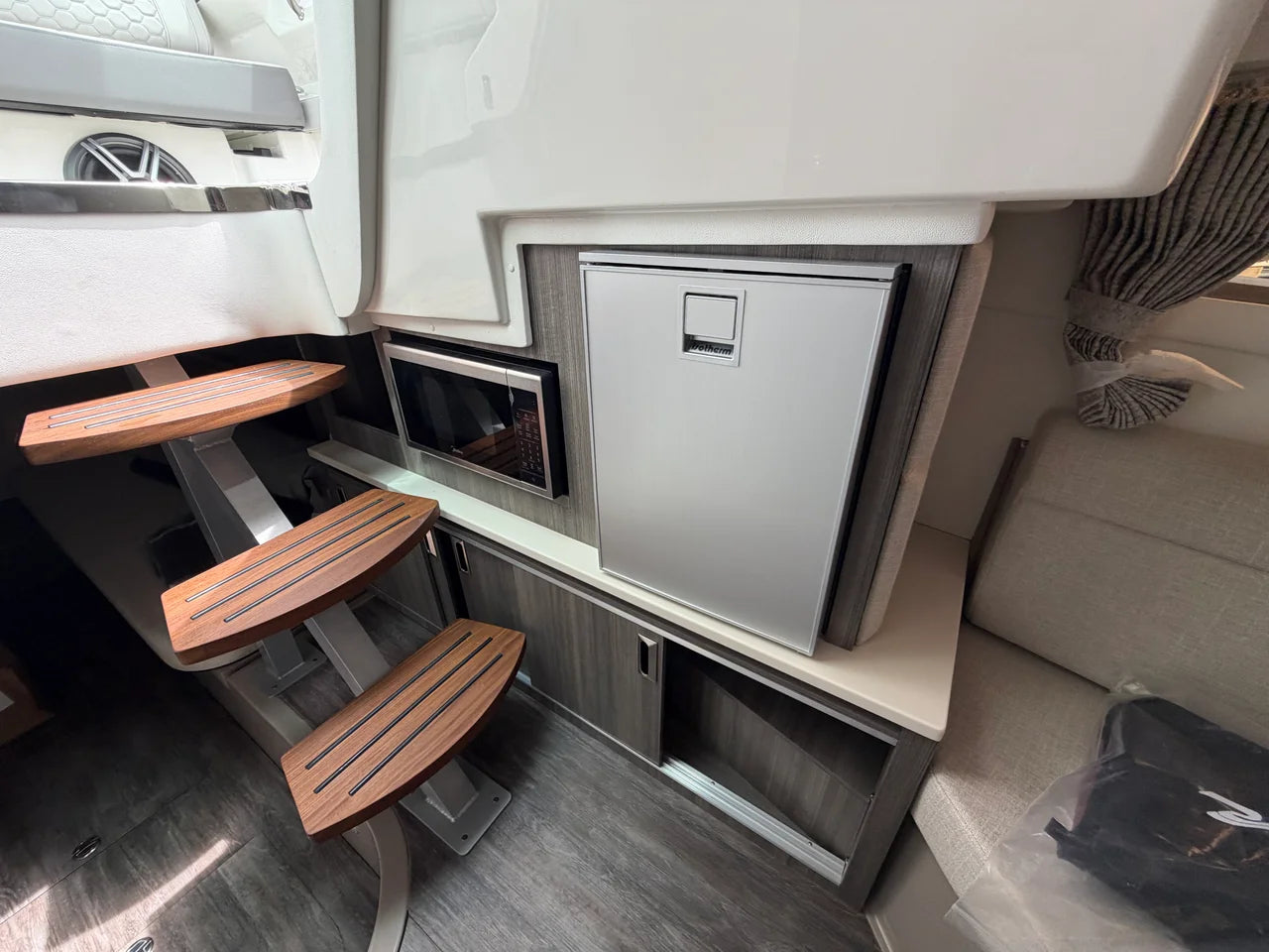 2027 Sea Ray Sundancer 320 Outboard 32.0 feet, Stuart, Florida #34