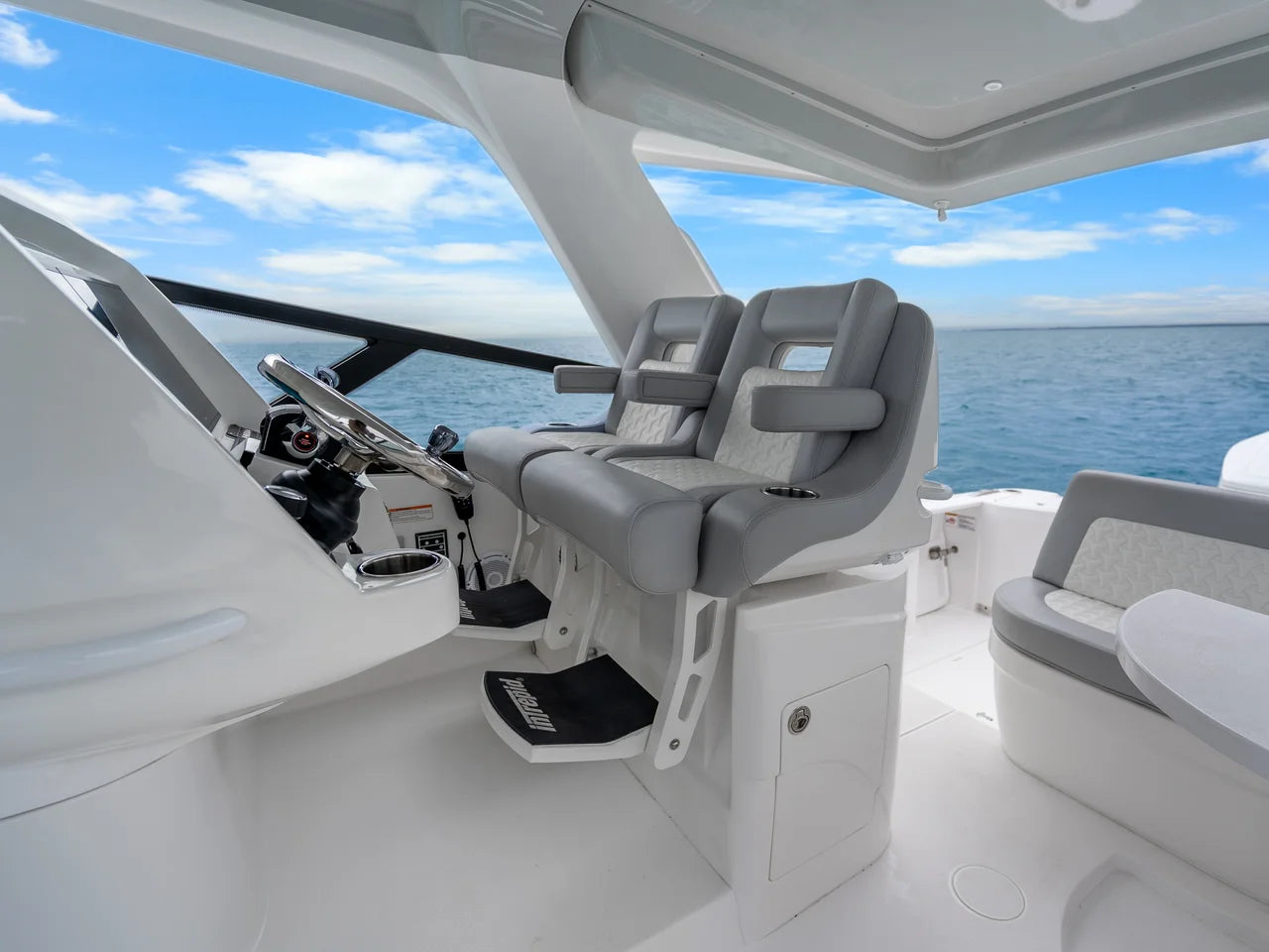 2024 Intrepid 477 EVOLUTION 47.0 feet, Dania, FL #17