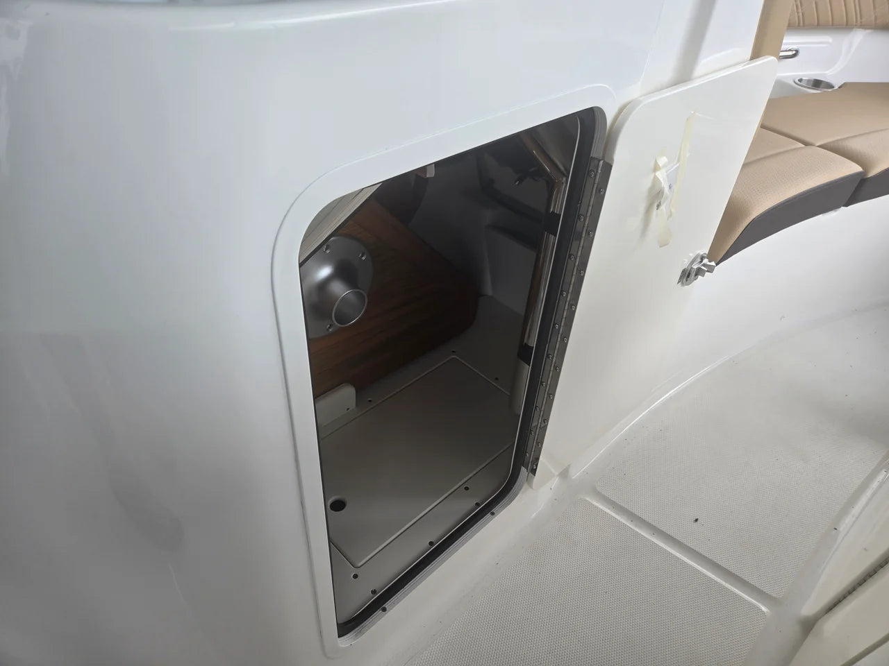 2026 Sea Ray SDX 230 Outboard 23.0 feet, Charleston, South Carolina #12