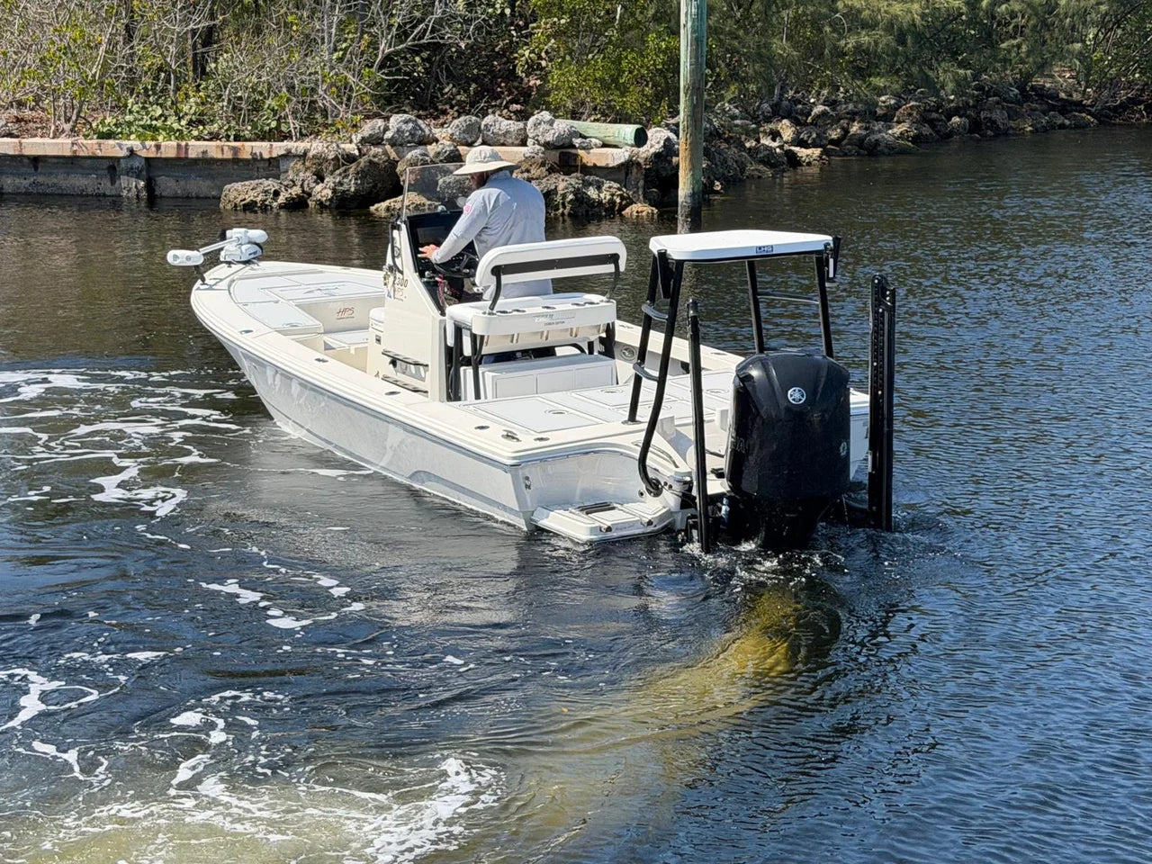 2019 Pathfinder 2300 HPS 23.0 feet, Key Largo, FL #9
