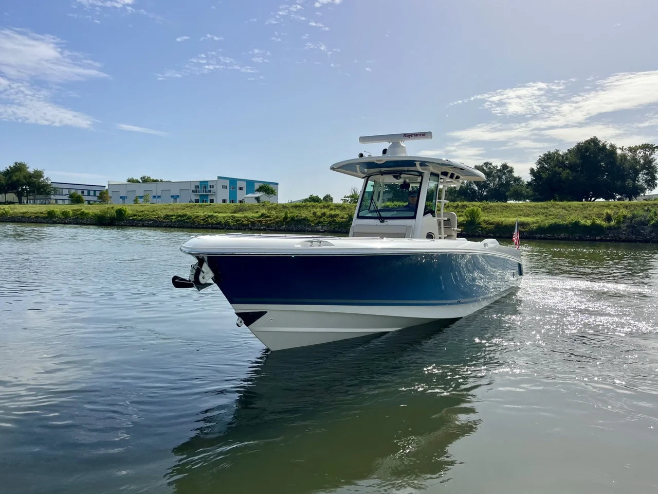 2020 Boston Whaler 330 OUTRAGE 33.0 feet, Venice, Florida #4