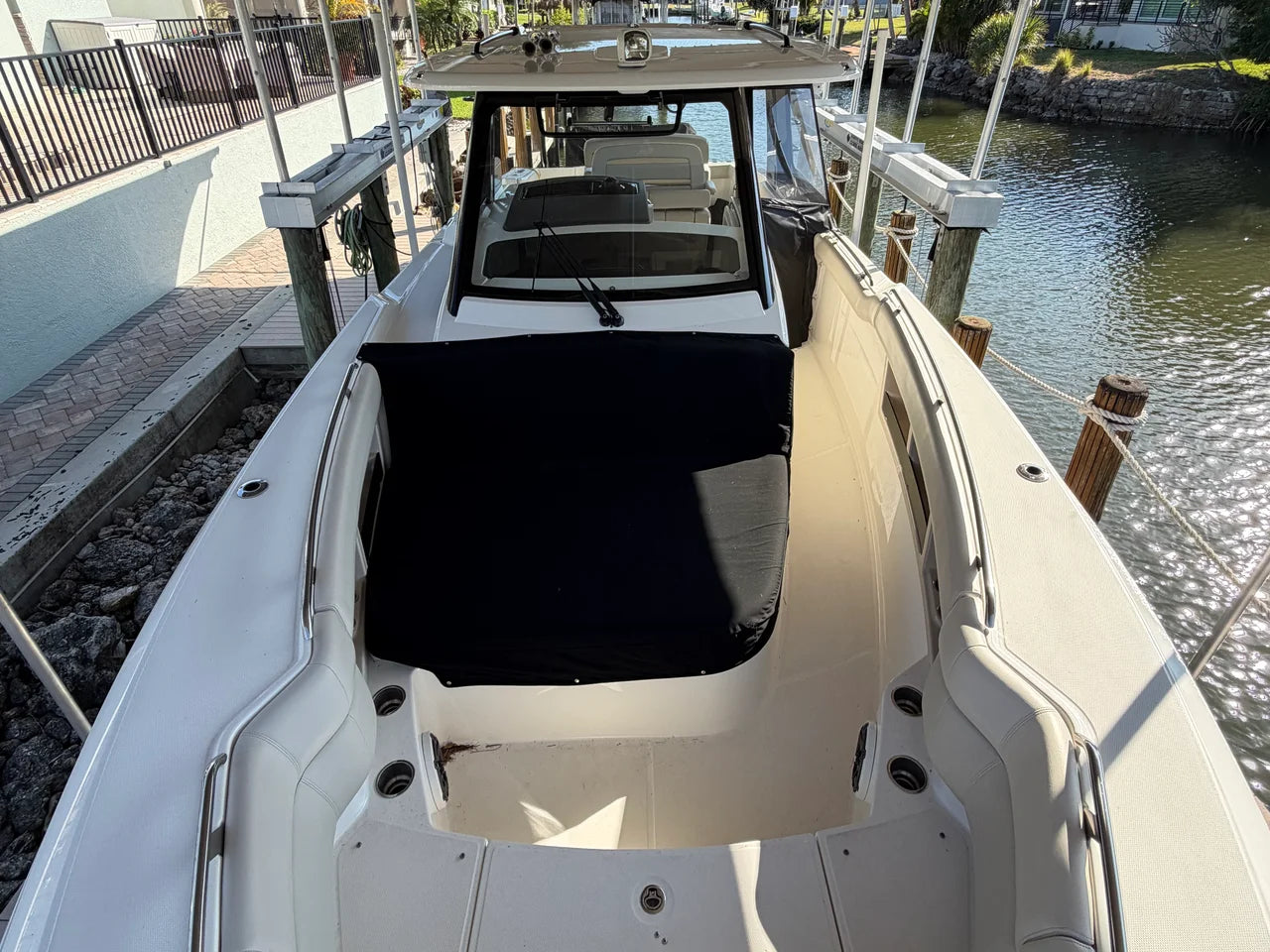 2023 Boston Whaler 350 REALM 35.0 feet, Fort Myers, FL #22