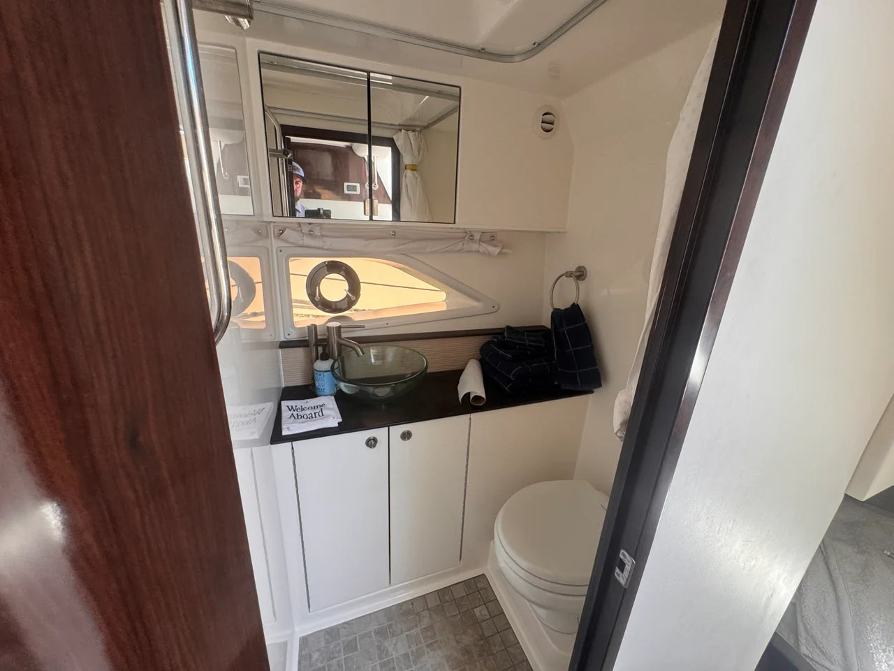 2019 Sea Ray 320 SUNDANCER 32.0 feet, Norwalk, Connecticut #24