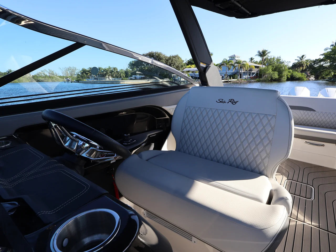 2024 Sea Ray 280 SLX OUTBOARD 28.0 feet, Naples, Florida #43