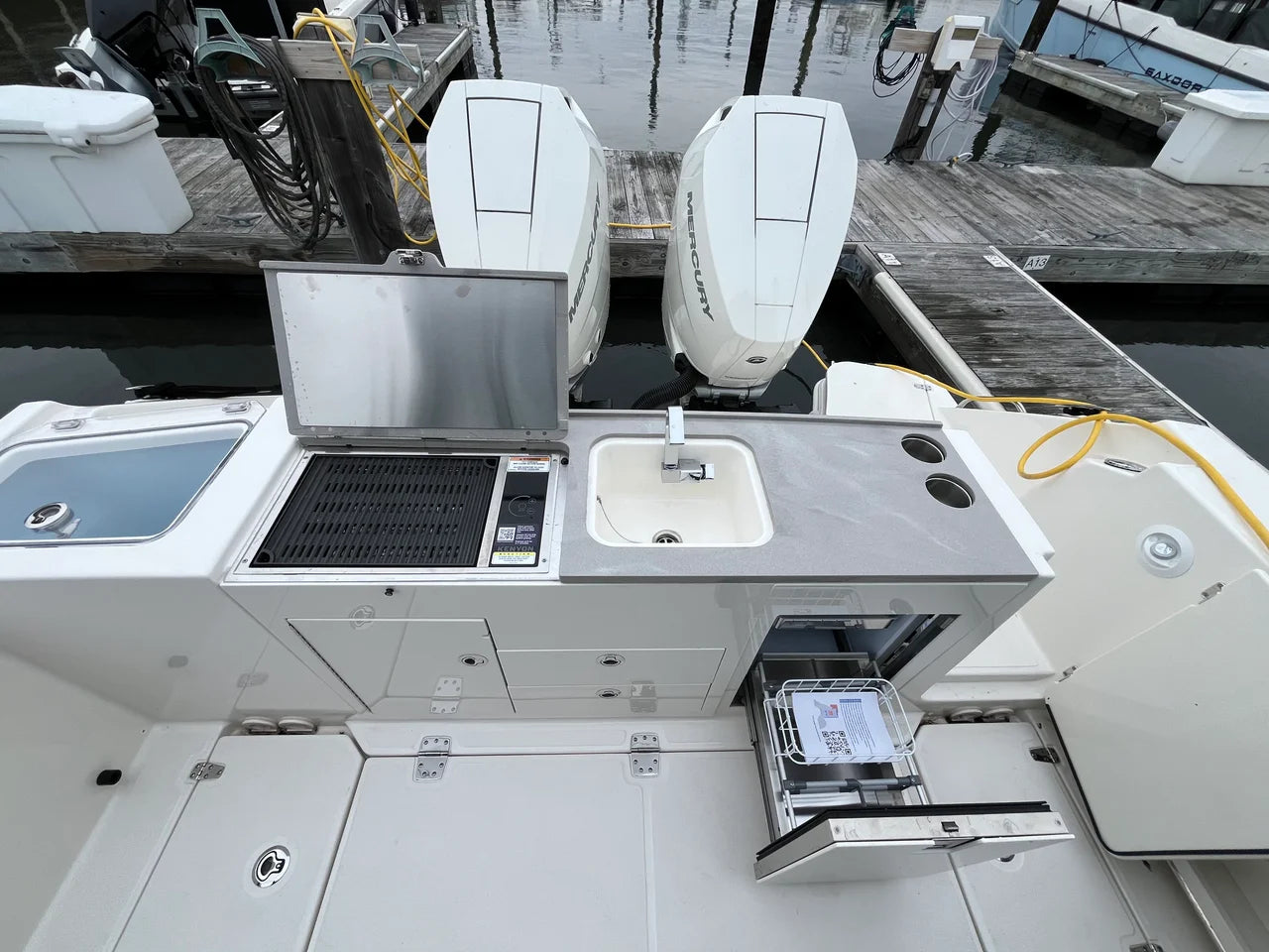 2026 Boston Whaler 330 Vantage 33.0 feet, Norwalk, Connecticut #22