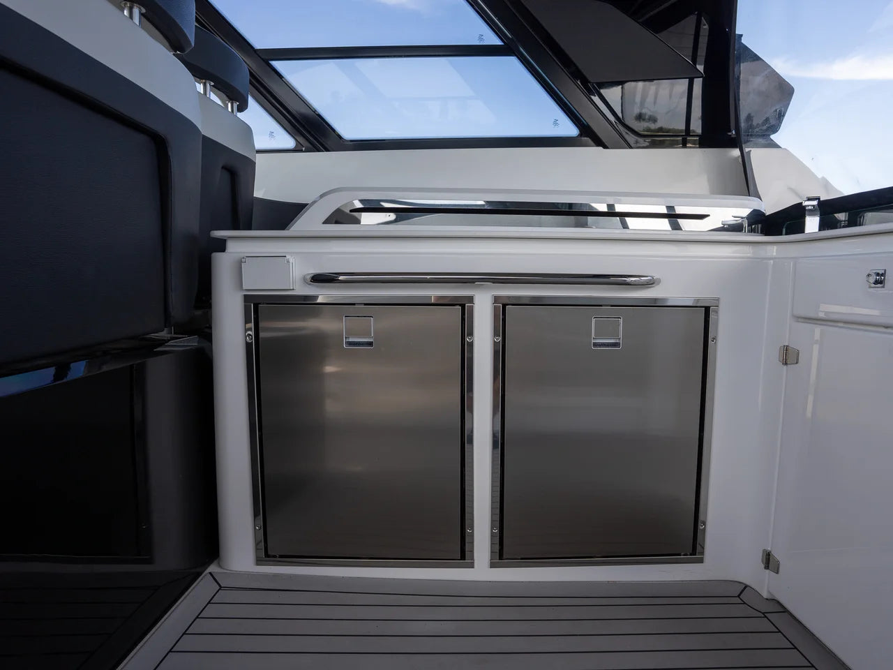 2024 Cruisers Yachts 50 GLS 50.0 feet, Dania Beach, Florida #19