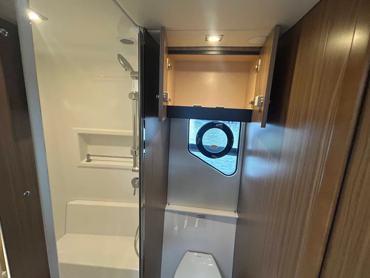 2026 Cruisers Yachts 42 Cantius 42.0 feet, Grasonville, MD #48