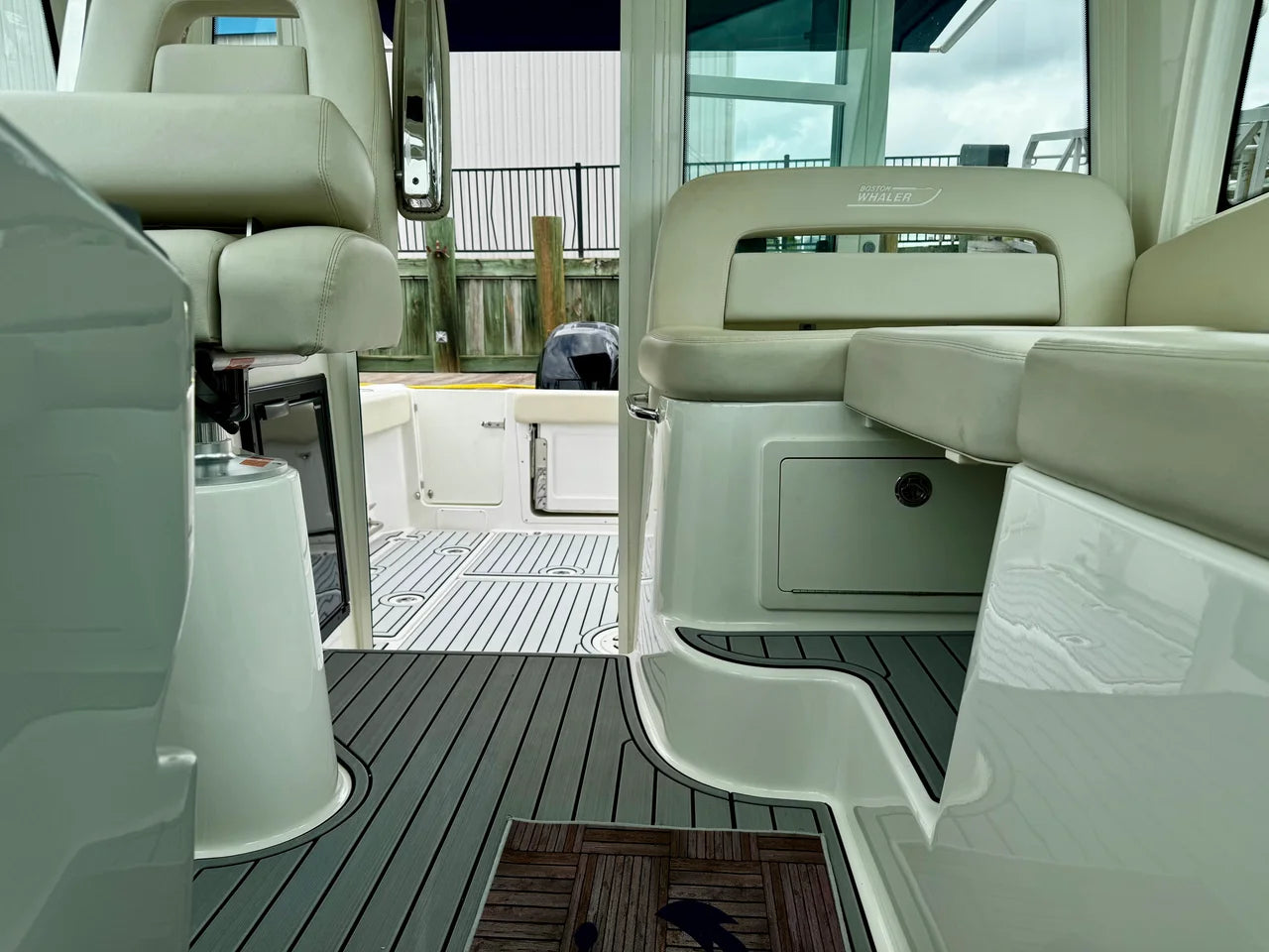 2016 Boston Whaler 315 CONQUEST 31.0 feet, Seabrook, TX #17