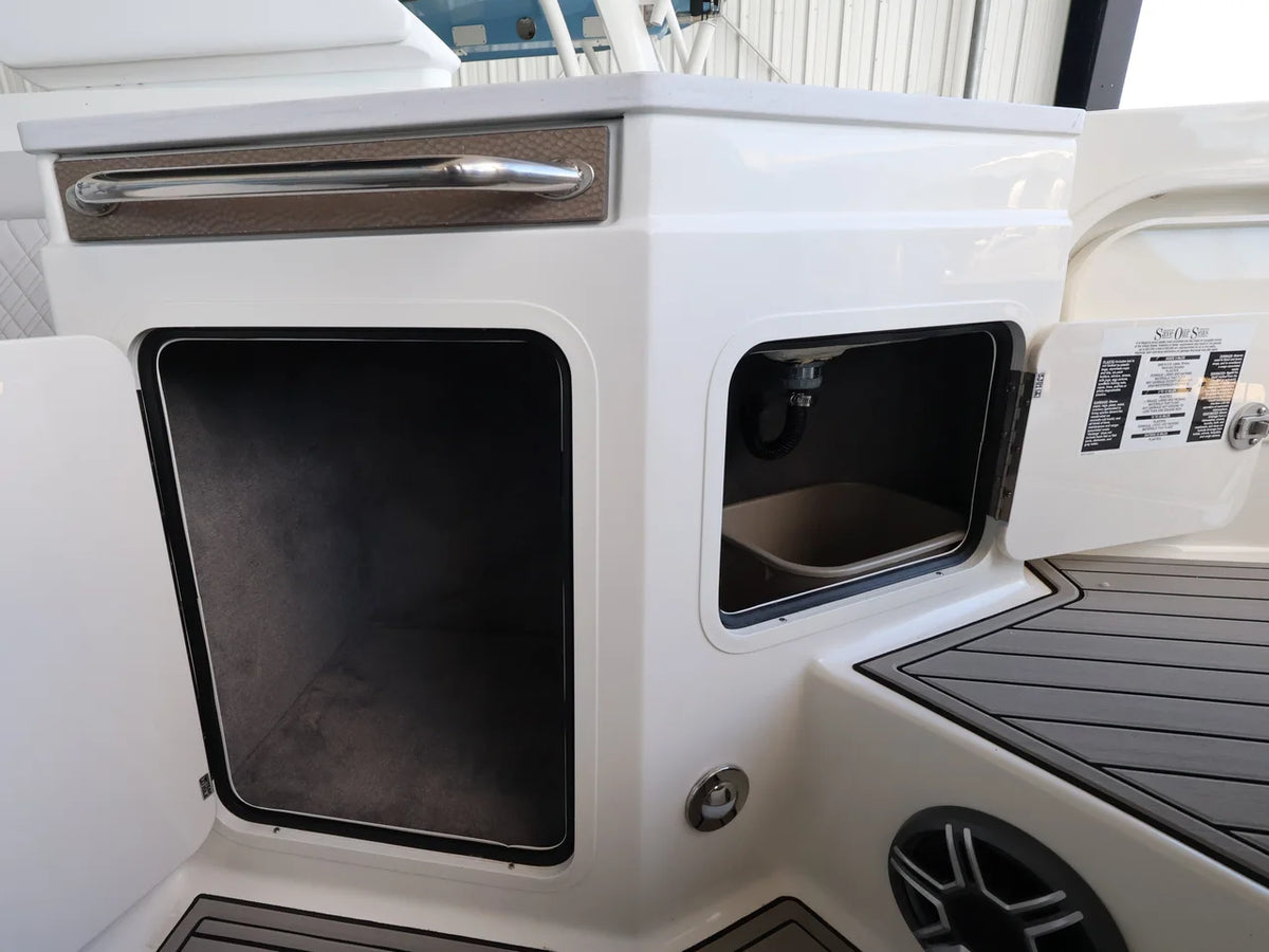 2027 Sea Ray SDX 290 Outboard 29.0 feet, Naples, Florida #14