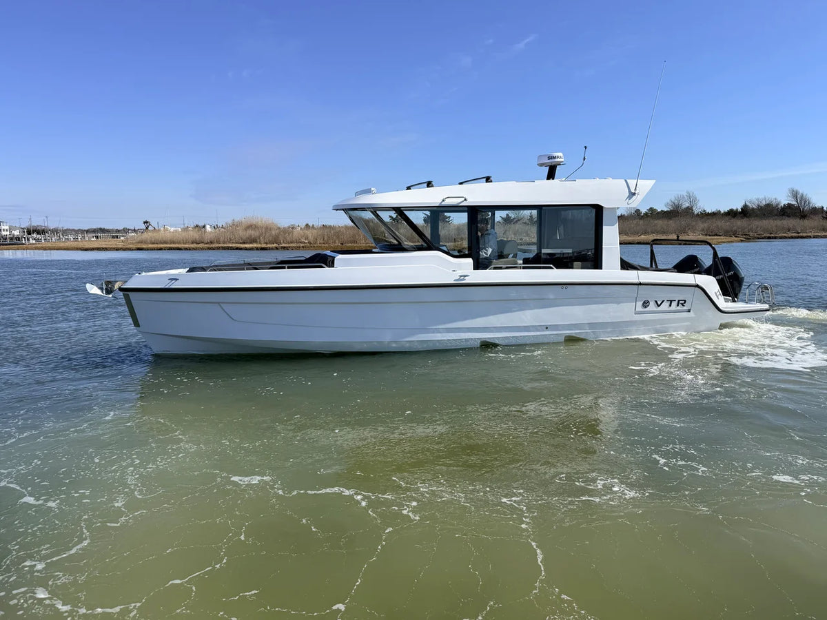 2026 Cruisers Yachts 38 VTR EC 38.0 feet, Somers Point, New Jersey #3