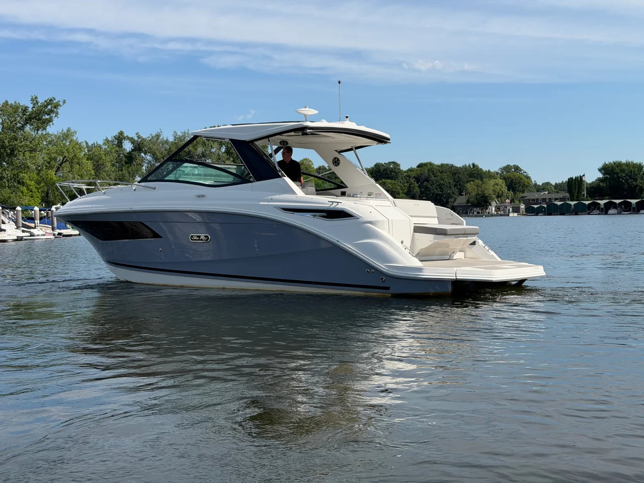 2026 Sea Ray Sundancer 320 32.0 feet, Excelsior, Minnesota #9