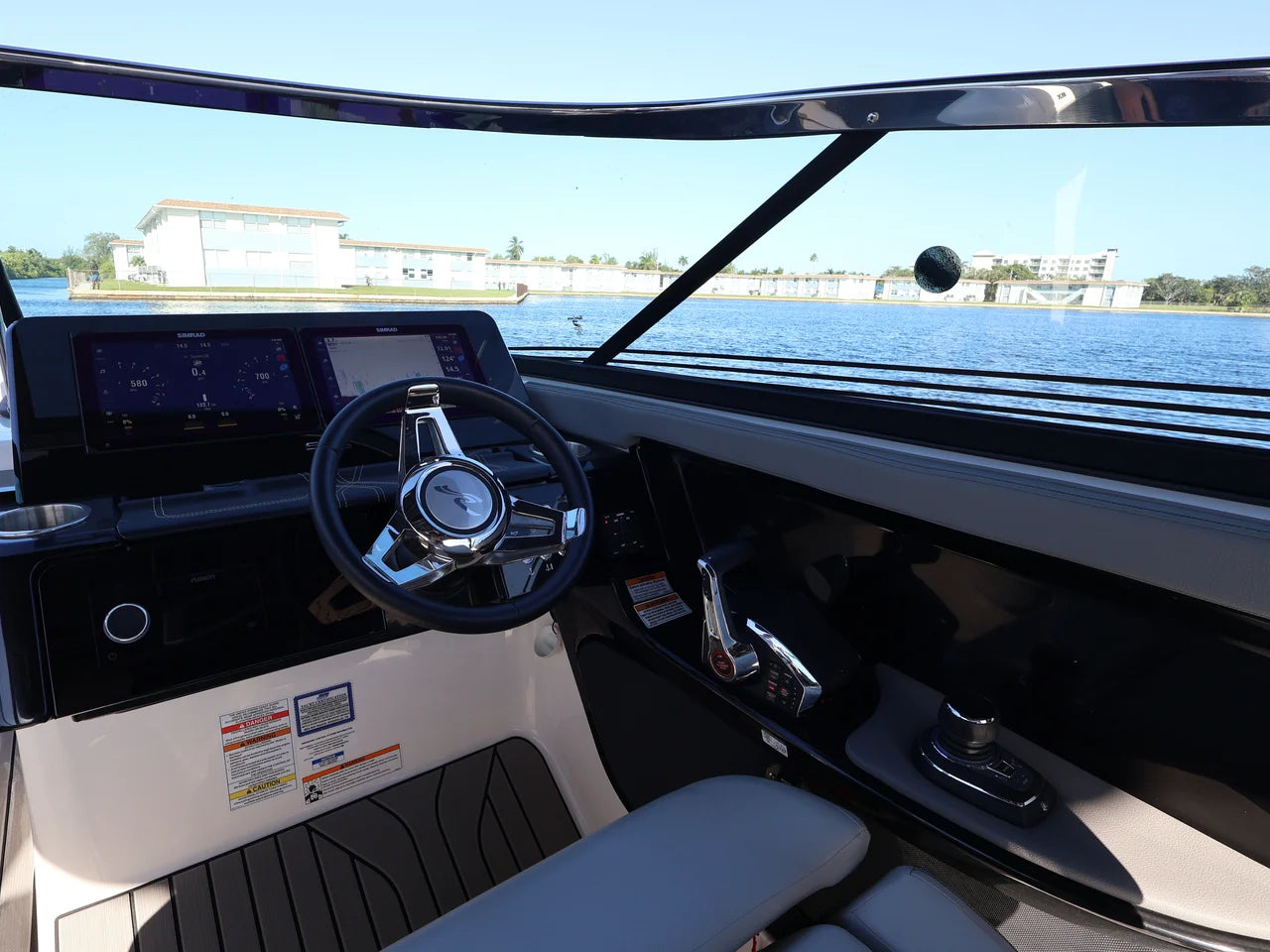 2024 Sea Ray 280 SLX OUTBOARD 28.0 feet, Naples, Florida #44