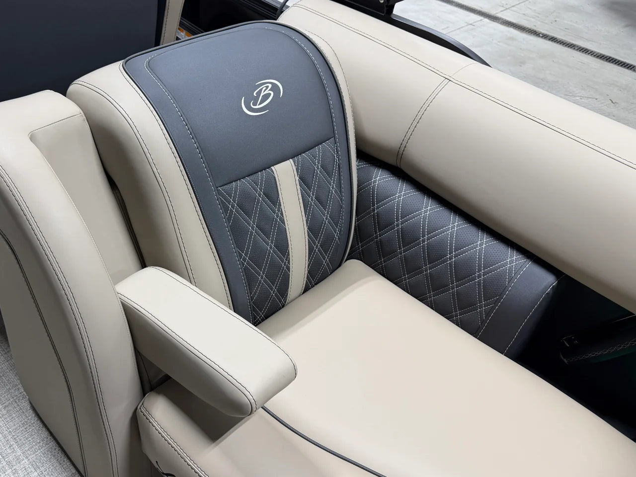 2027 Barletta LUSSO25QCSS 25.0 feet, Crosslake, Minnesota #64
