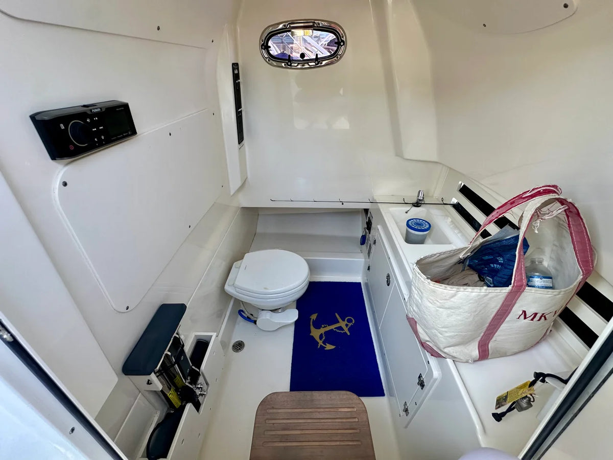 2021 Boston Whaler 330 OUTRAGE 33.0 feet, Fort Myers, FL #31