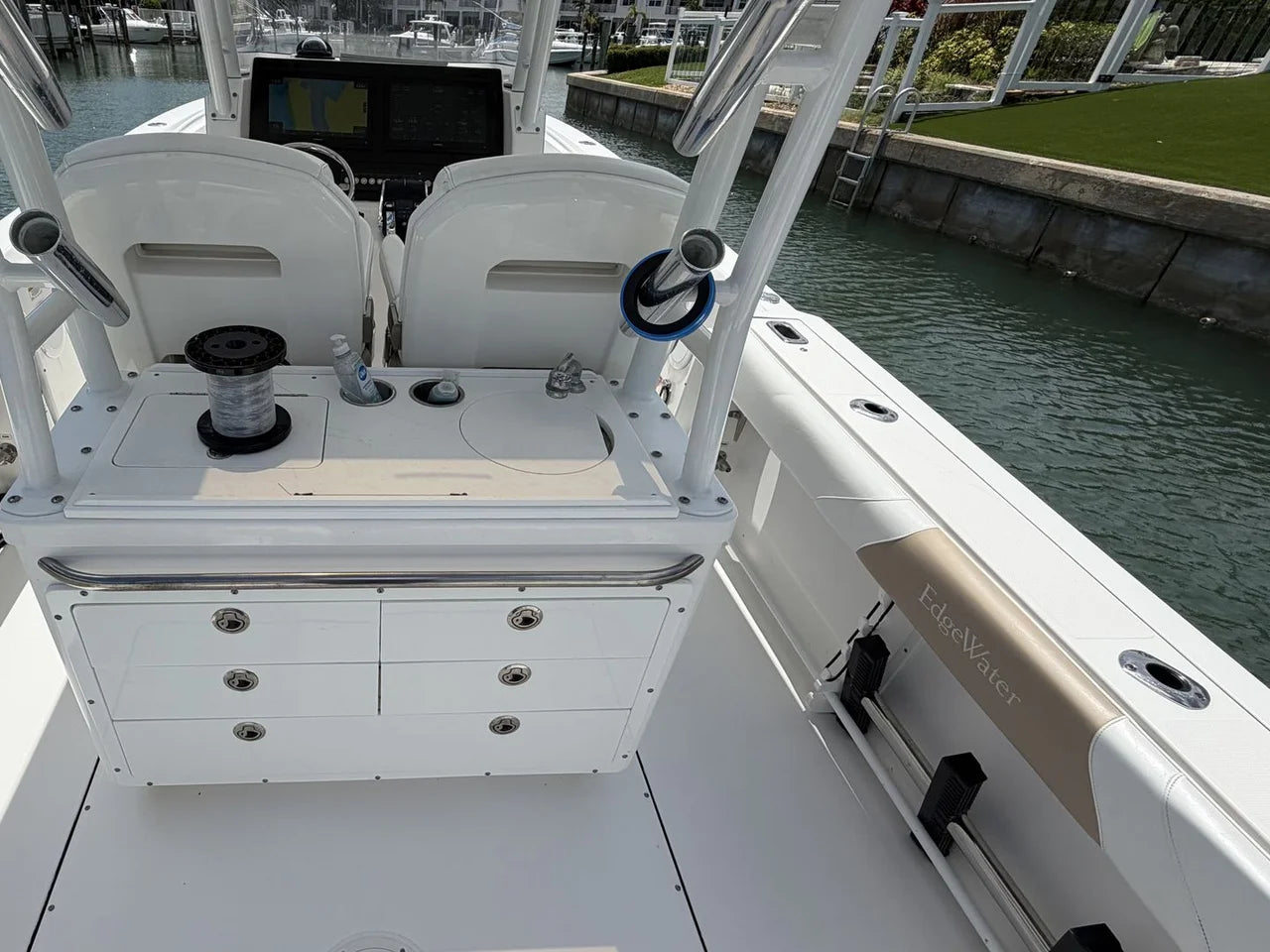 2017 EdgeWater 320 CC 31.0 feet, Jupiter, FL #40