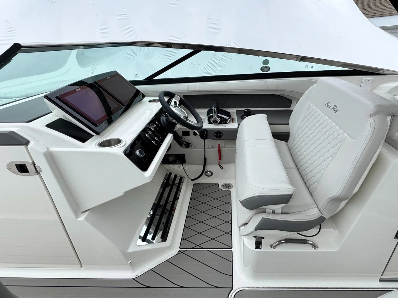 2026 Sea Ray SLX 310 Outboard 31.0 feet, Huntington, NY #31