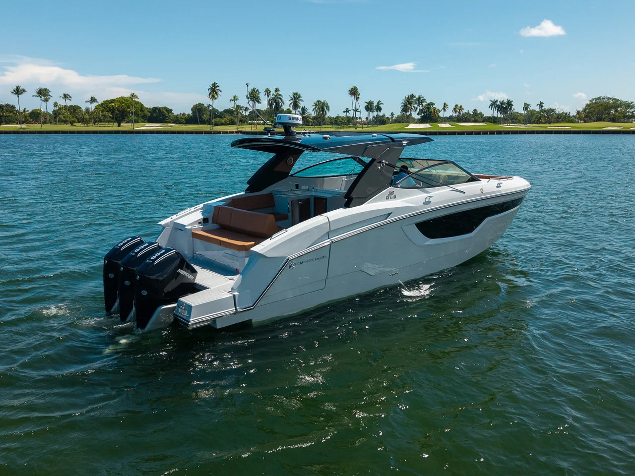 2027 Cruisers Yachts 38 GLS Outboard 38.0 feet, Miami, FL #7