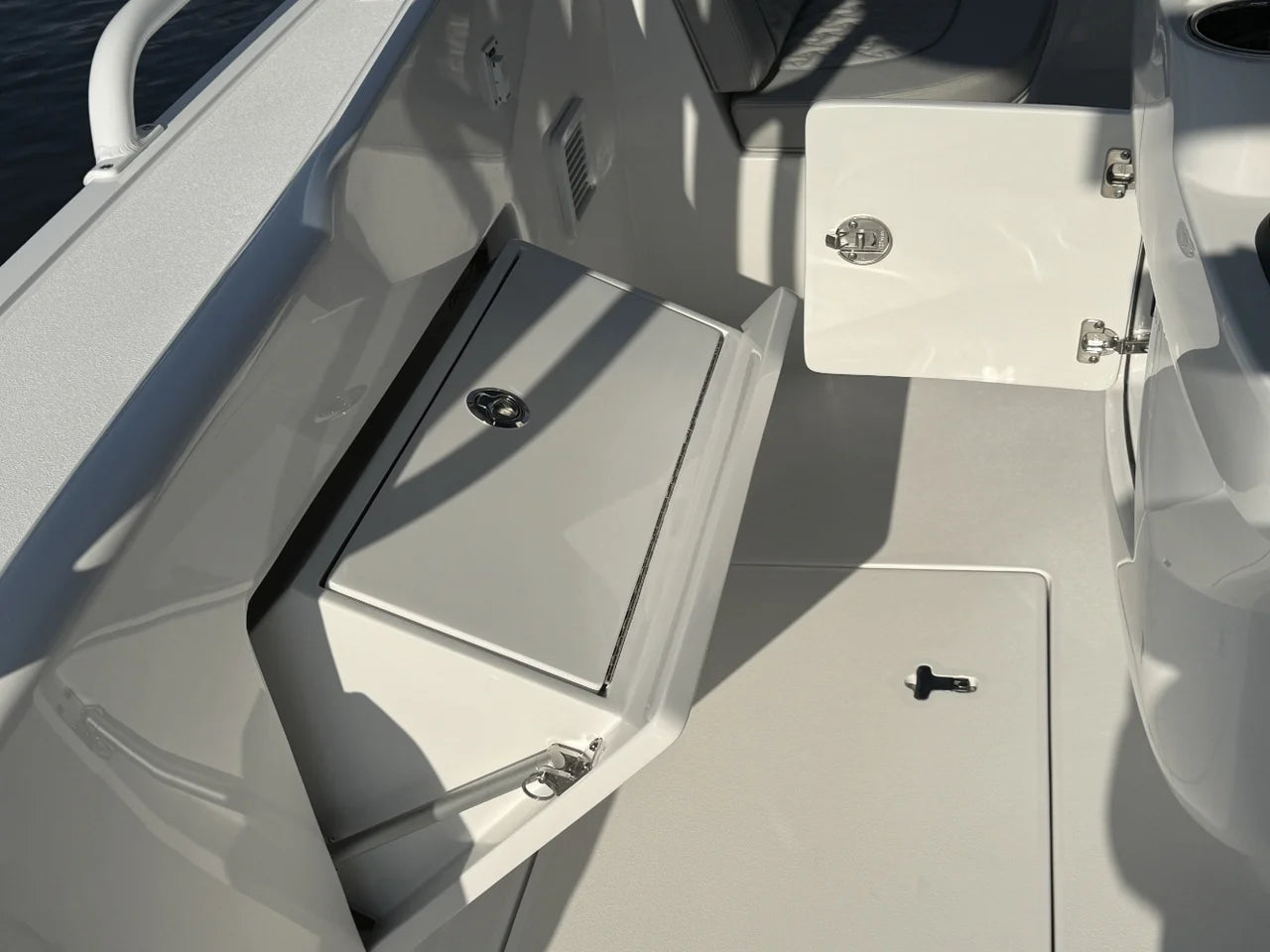 2026 Intrepid 41 Valor 41.0 feet, Huntington, NY #36