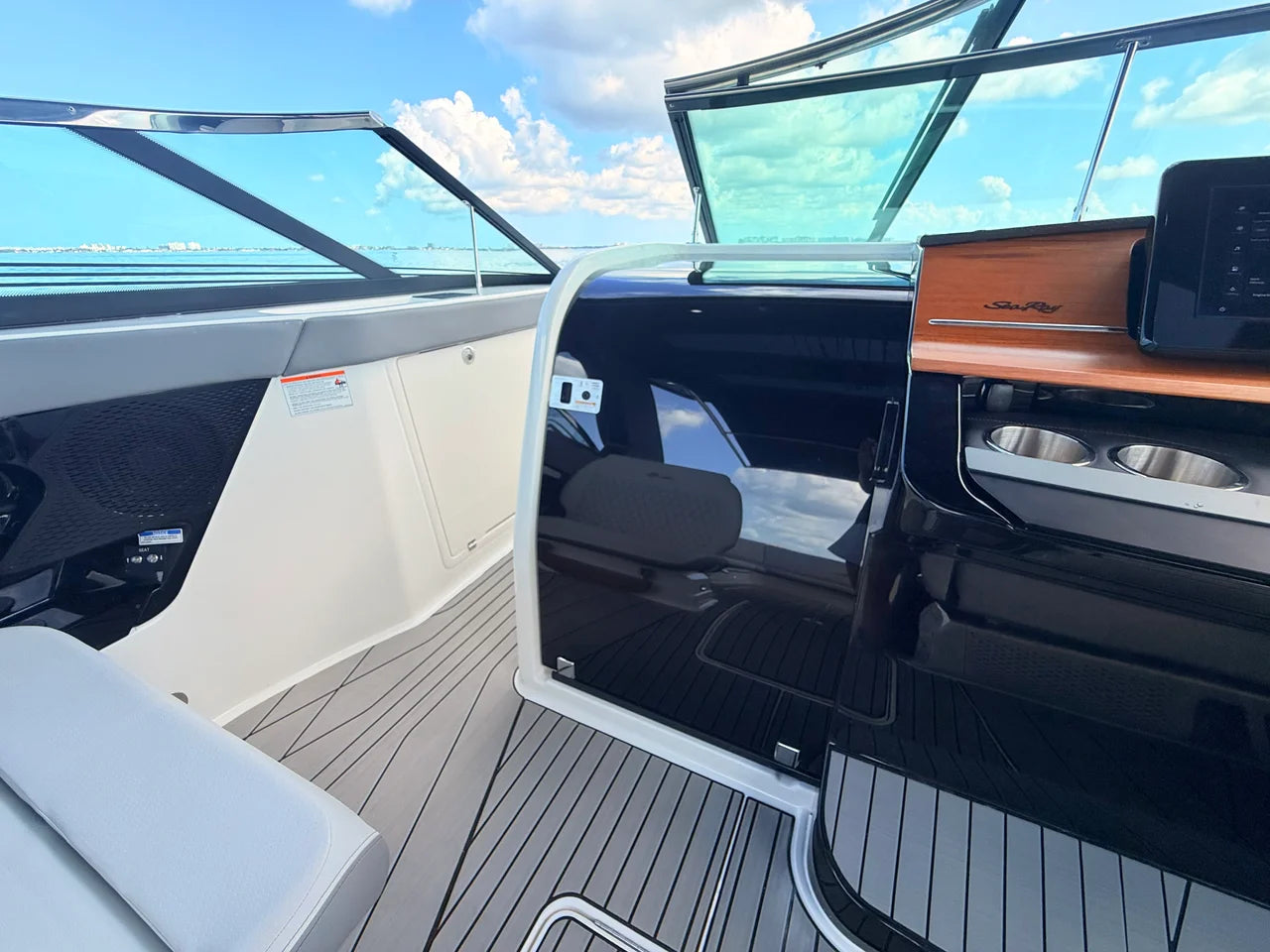 2027 Sea Ray SLX 360 Outboard 36.0 feet, St Petersburg, FL #62