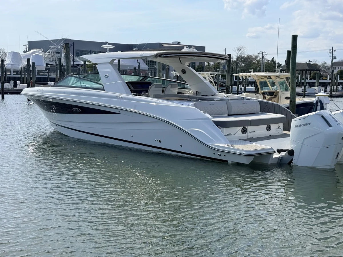 2026 Sea Ray SLX 400 Outboard 40.0 feet, Somers Point, New Jersey #3