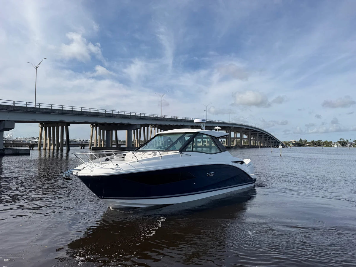 2027 Sea Ray Sundancer 320 Outboard 32.0 feet, Stuart, Florida #13