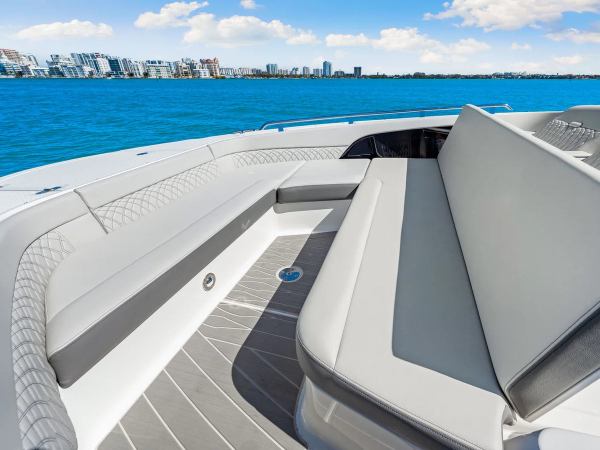 2026 Sea Ray Sundancer 370 Outboard 37.0 feet, Sarasota, FL #77
