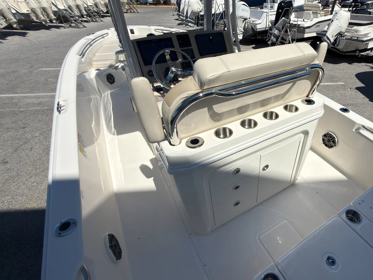 2027 Boston Whaler 250 Dauntless 25.0 feet, Panama City, FL #27