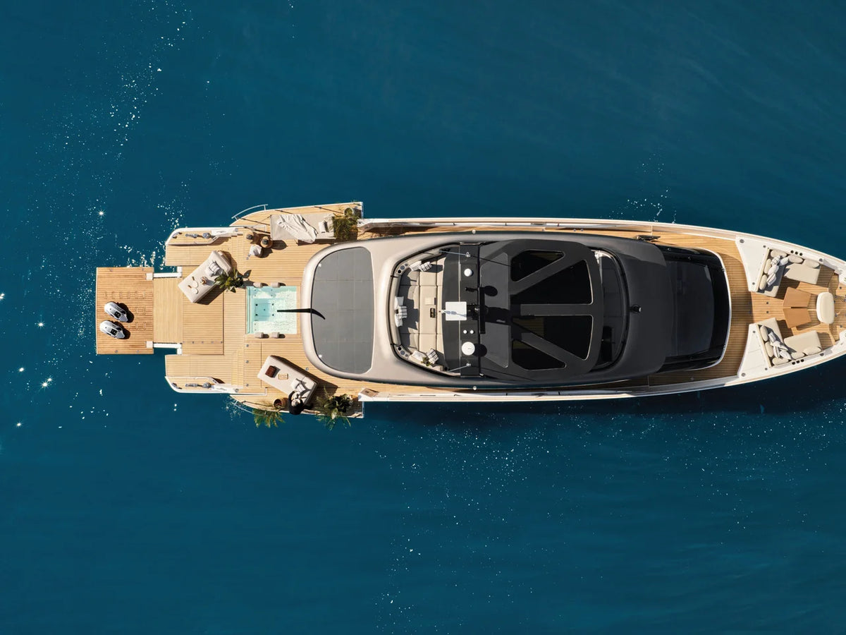 2027 Azimut Seadeck 9 84.0 feet, Inuvik, Northwest Territories #8