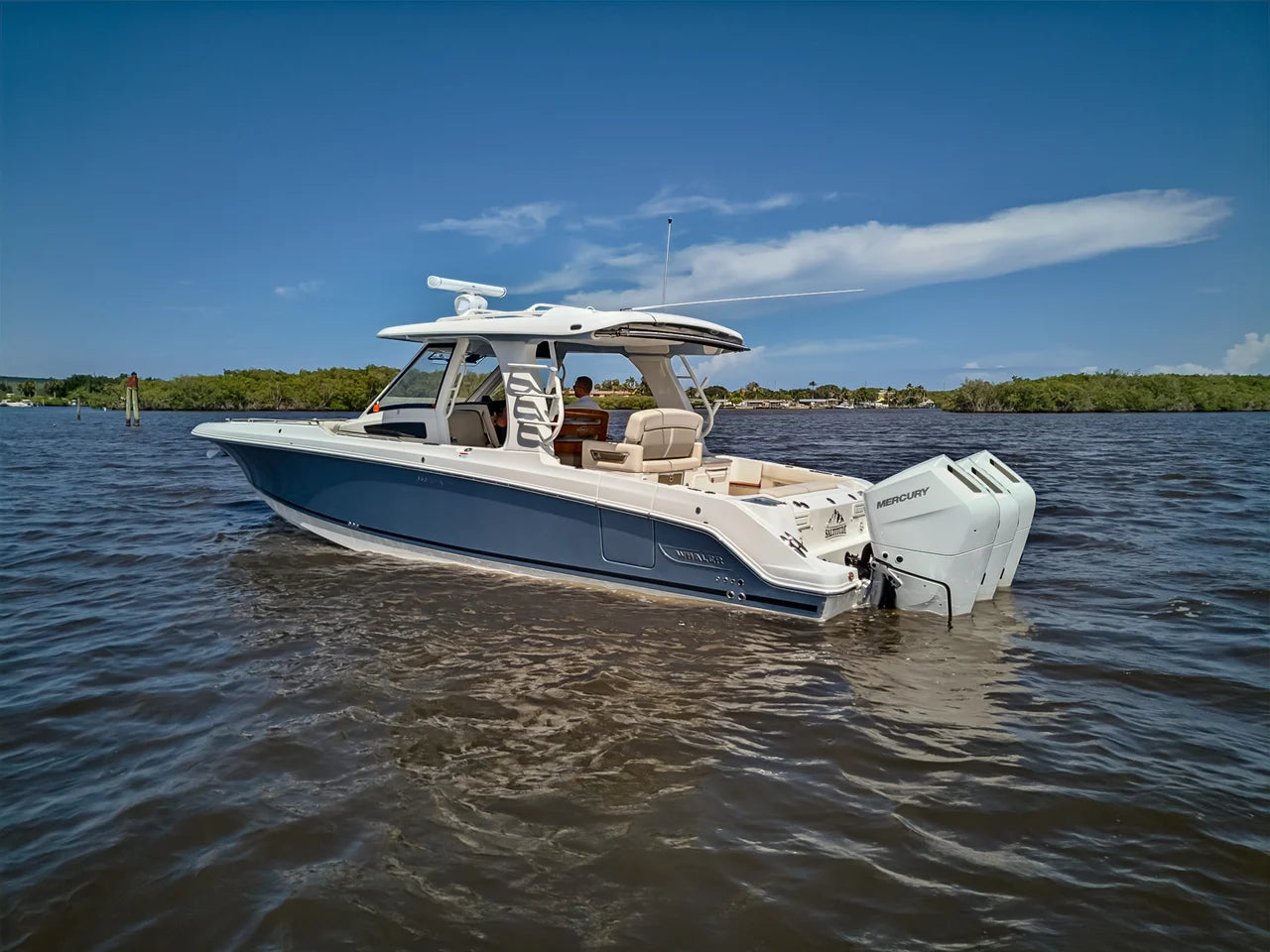 2025 Boston Whaler 350 REALM 35.0 feet, Stuart, Florida #4