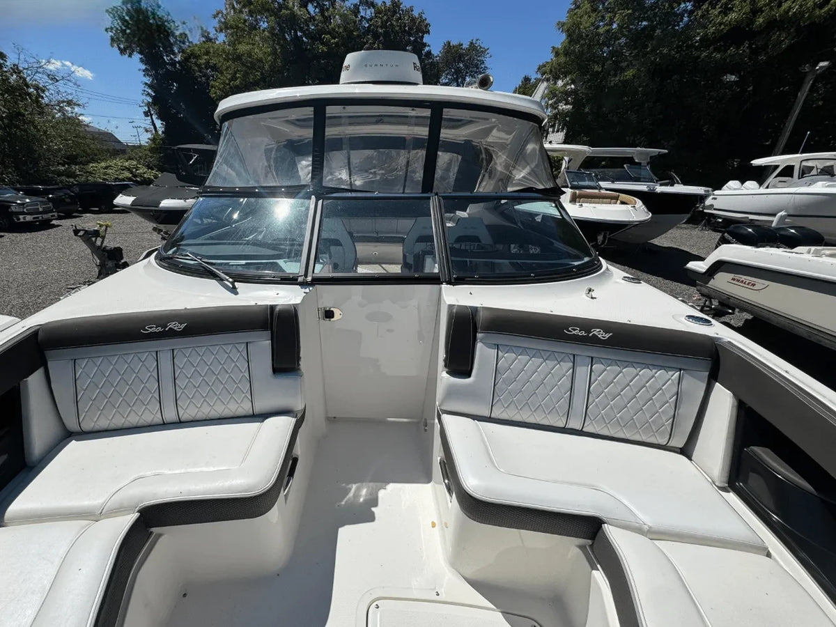 2017 Sea Ray SLX 350 OB 35.0 feet, Huntington, NY #43