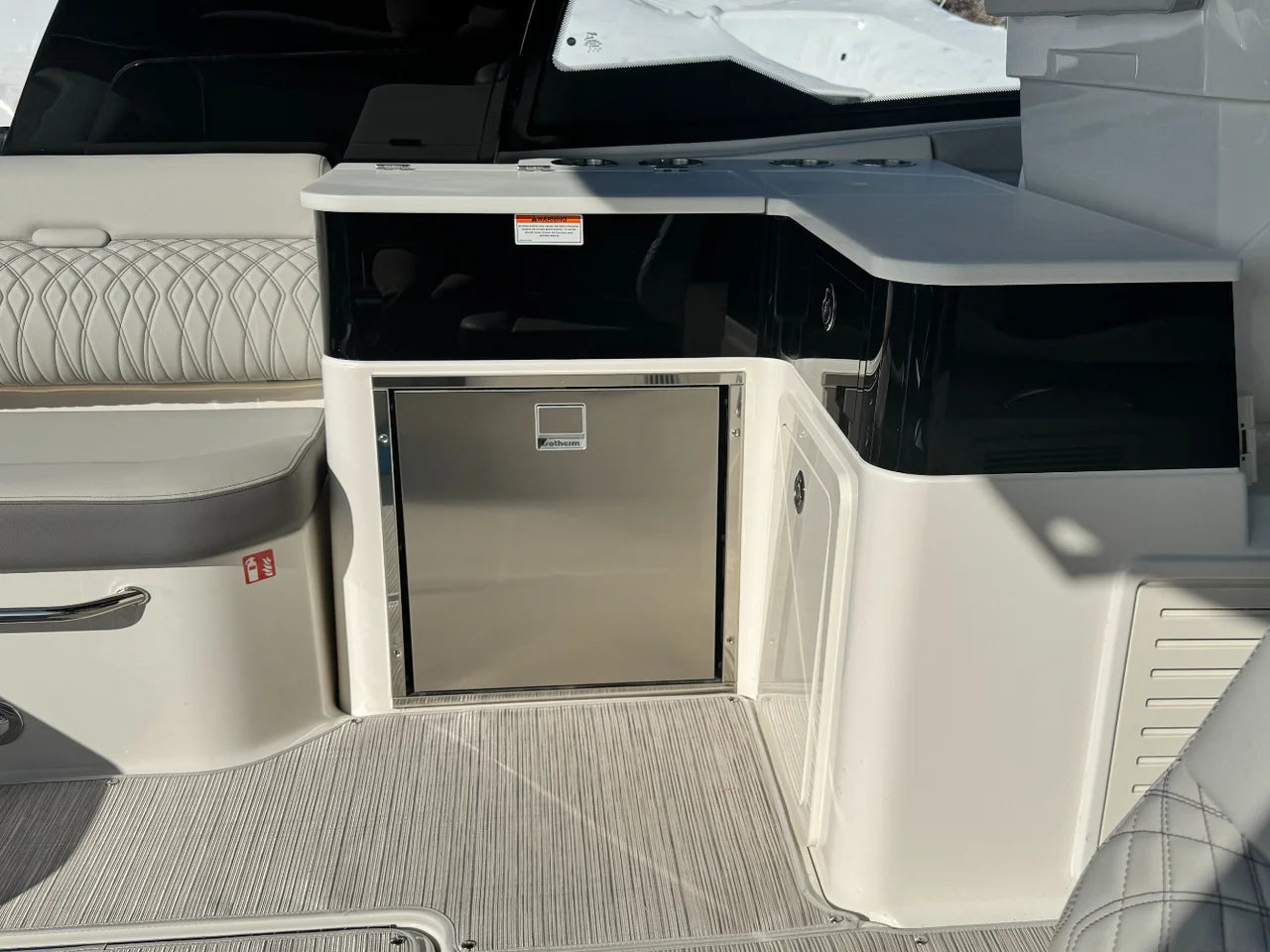 2026 Sea Ray Sundancer 370 Outboard 37.0 feet, Huntington, NY #10