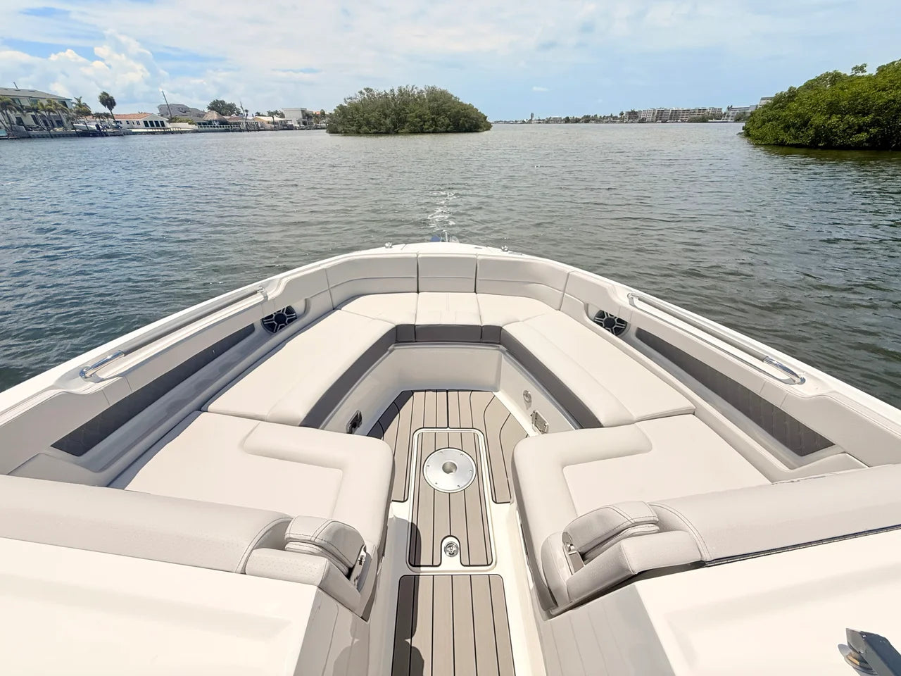 2026 Sea Ray SLX 310 Outboard 31.0 feet, St Petersburg, FL #23