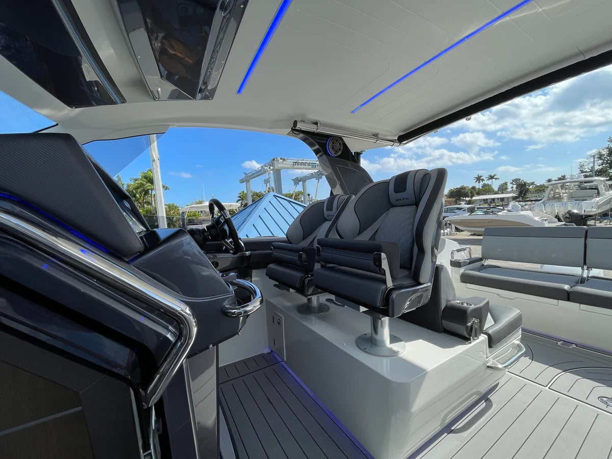 2023 Galeon 325 GTO 32.0 feet, Jupiter, Florida #5