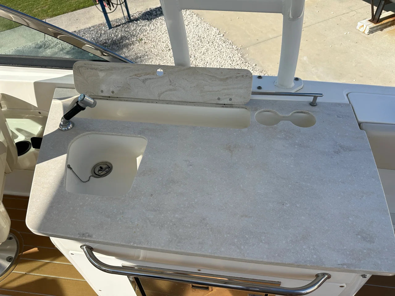 2017 Boston Whaler 270 VANTAGE 28.0 feet, Thunderbolt, GA #17