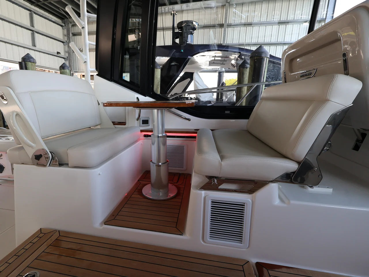 2026 Boston Whaler 405 Conquest 40.0 feet, Naples, Florida #41