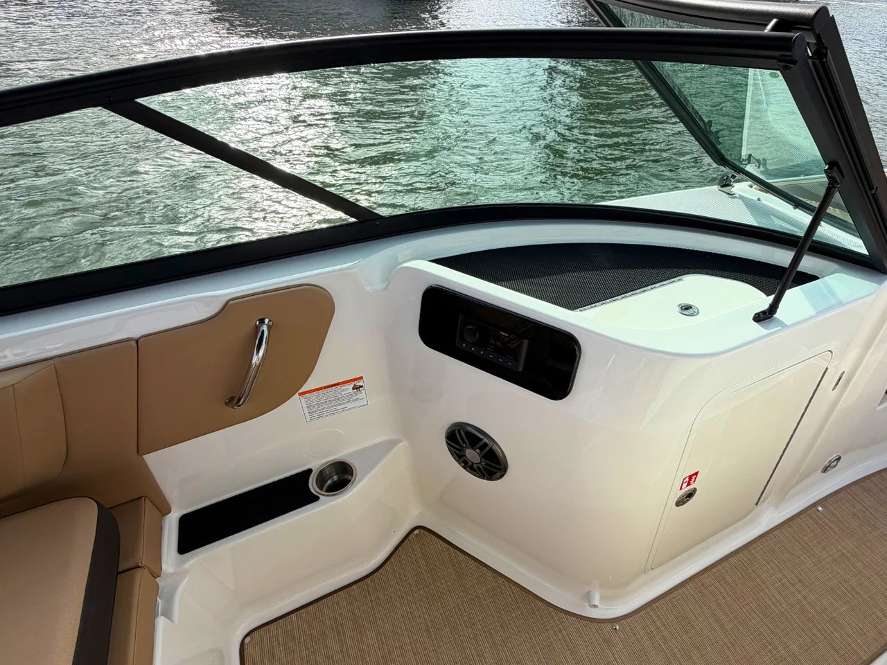 2026 Sea Ray SDX 250 Outboard 25.0 feet, Jupiter, Florida #17
