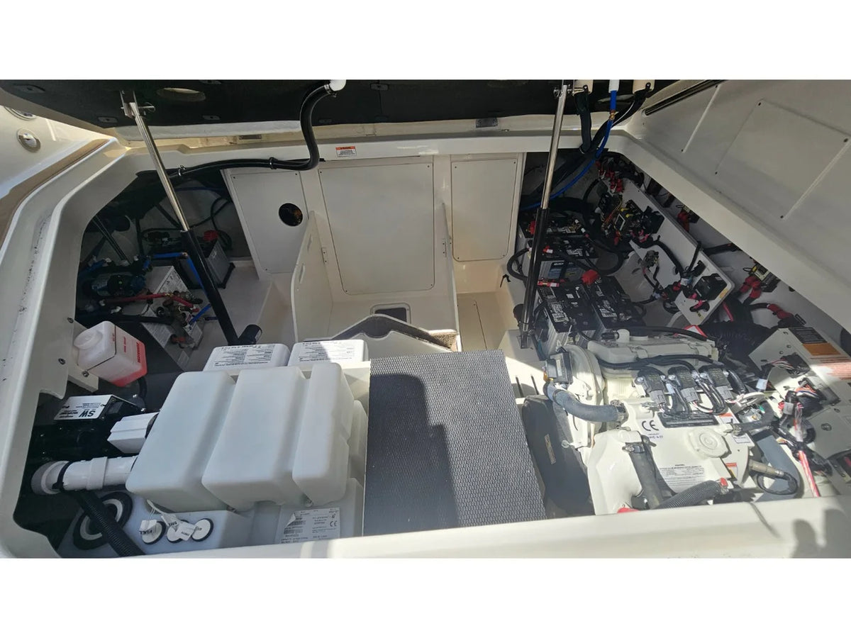 2026 Sea Ray 320 SUNDANCER COUPE OB 32.0 feet, Brick Township, New Jersey #50