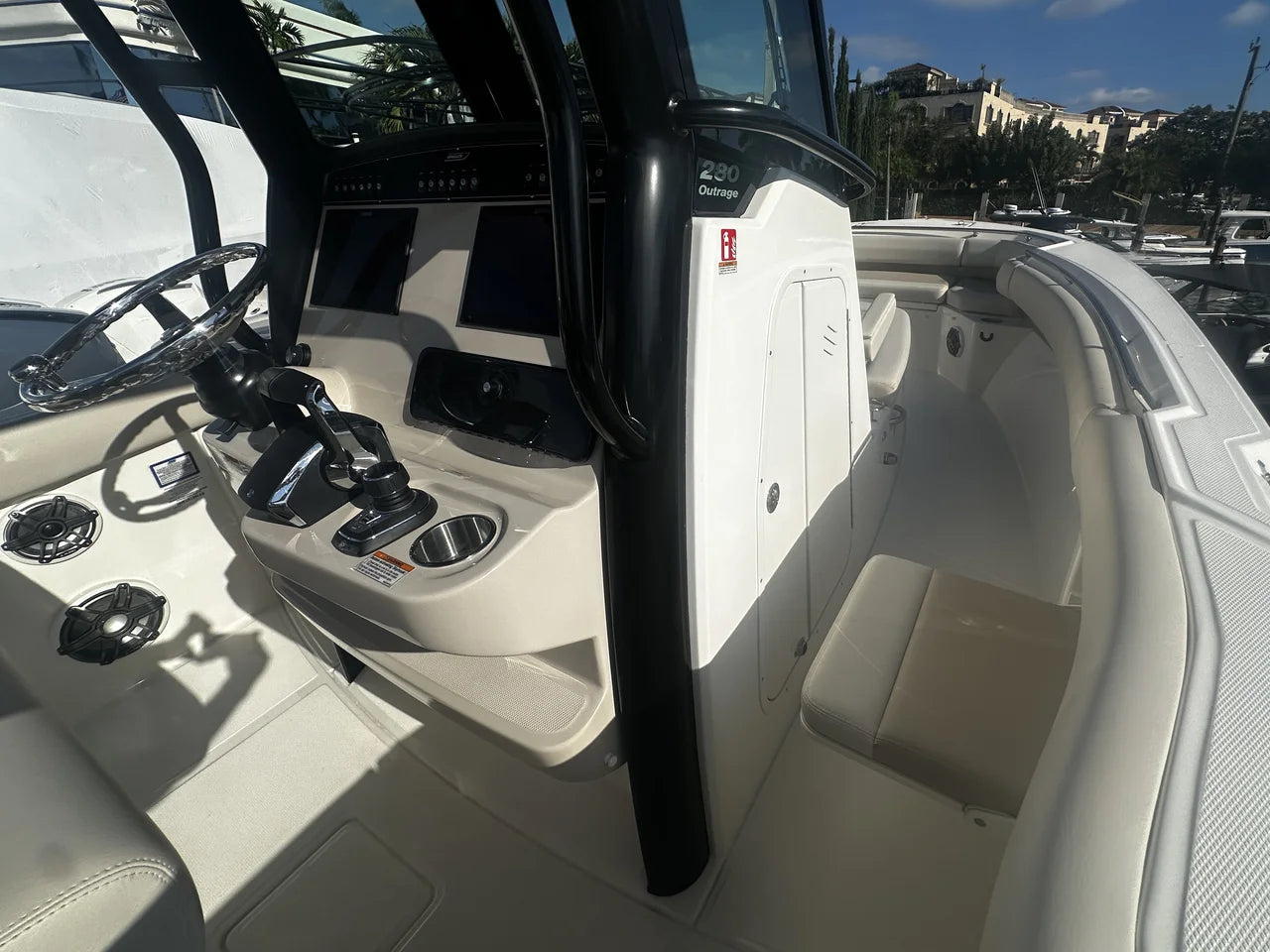 2026 Boston Whaler 280 Outrage 28.0 feet, Pompano Beach, Florida #22