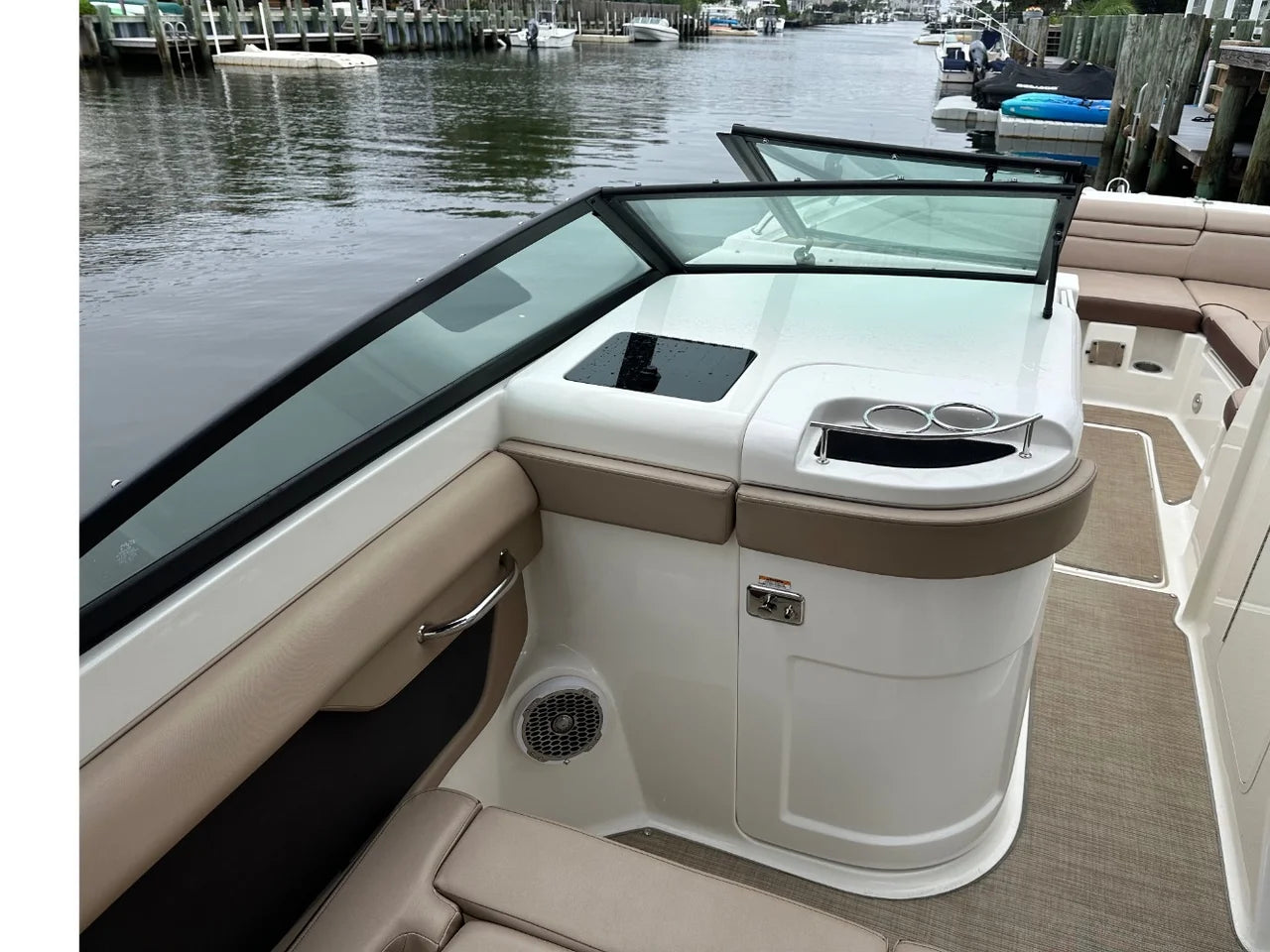 2017 Sea Ray SDX 290 Outboard 29.0 feet, Somers Point, New Jersey #40