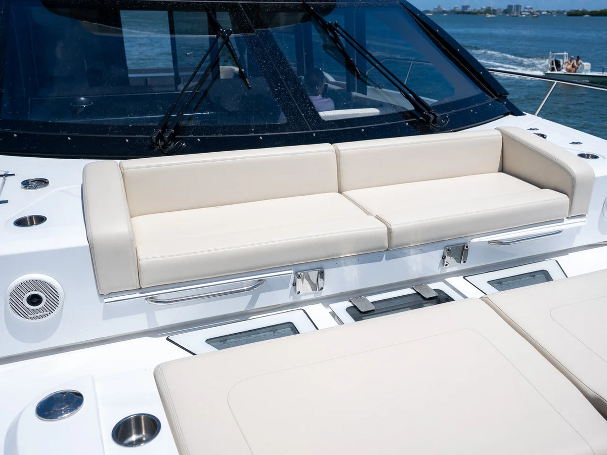 2026 Cruisers Yachts 57 FLY 57.0 feet, Miami, FL #55