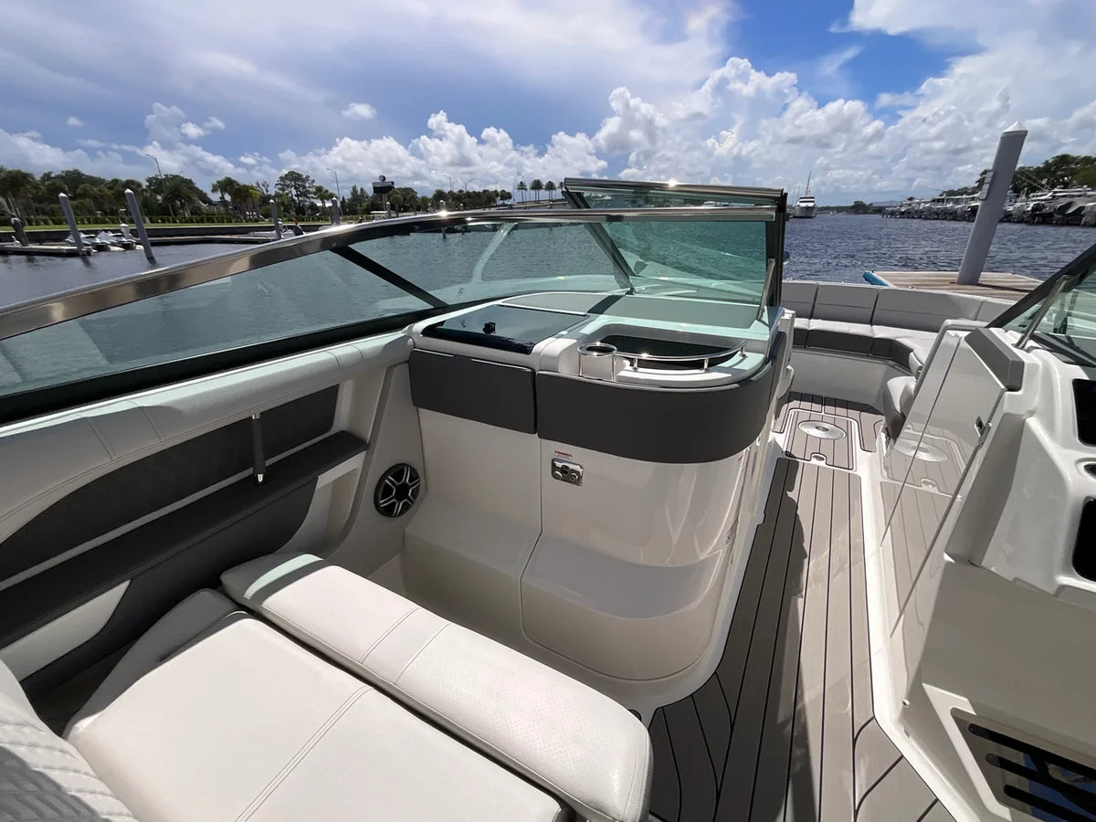 2027 Sea Ray SLX 310 Outboard 31.0 feet, Jacksonville Beach, Florida #22