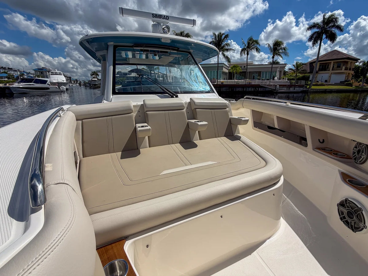 2027 Boston Whaler 350 Realm 35.0 feet, Fort Myers, FL #30