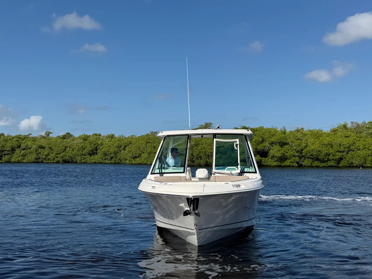 2027 Boston Whaler 330 Vantage 33.0 feet, Fort Myers, FL #5