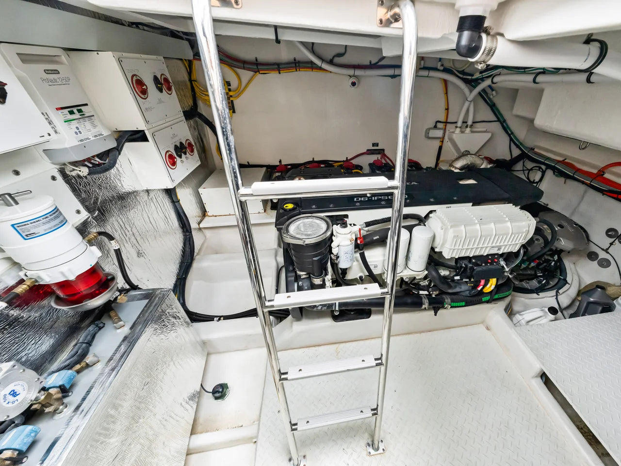 2022 Cruisers Yachts 46 Cantius 46.0 feet, Clearwater, Florida #75