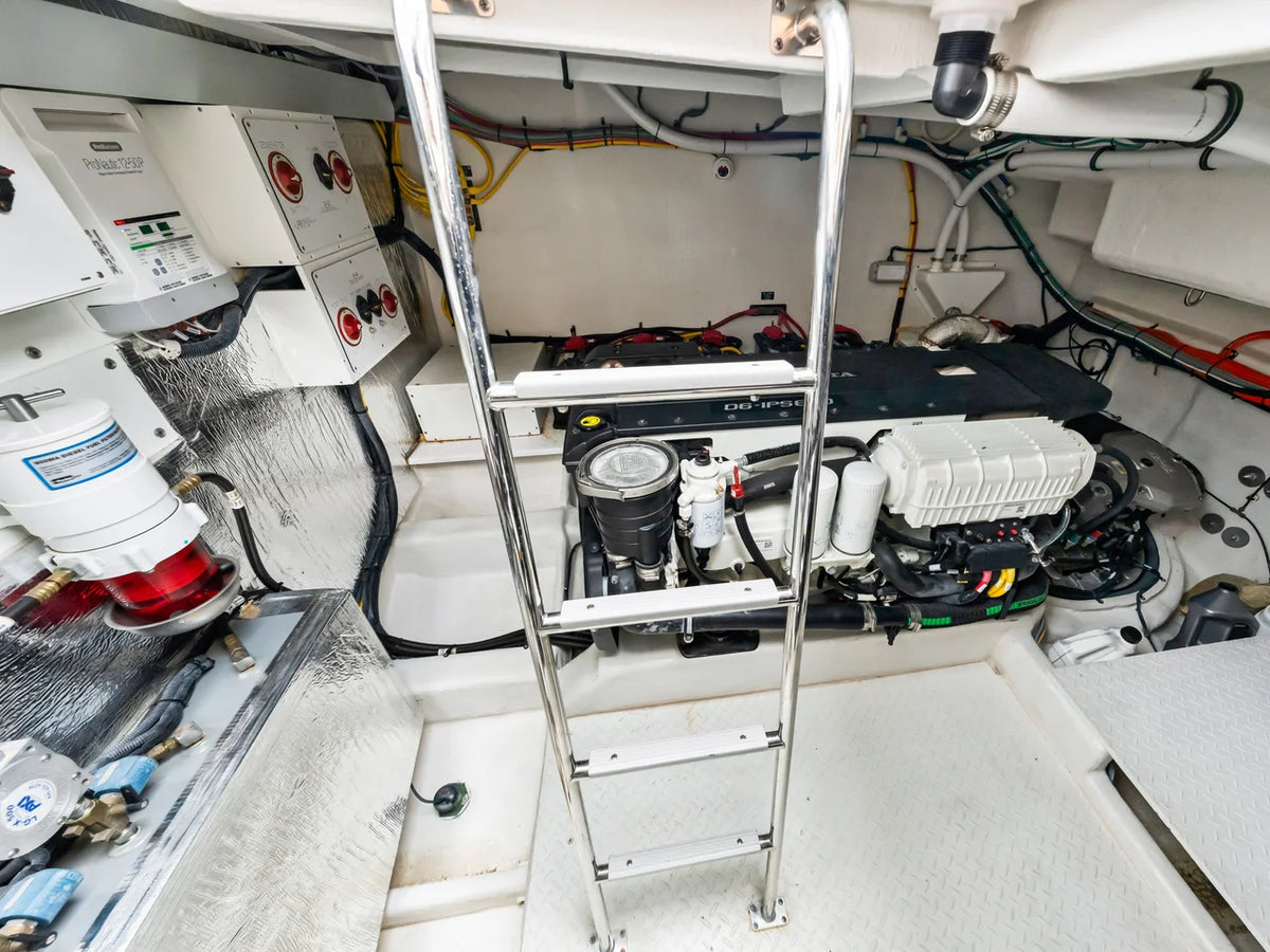 2022 Cruisers Yachts 46 Cantius 46.0 feet, Clearwater, Florida #75