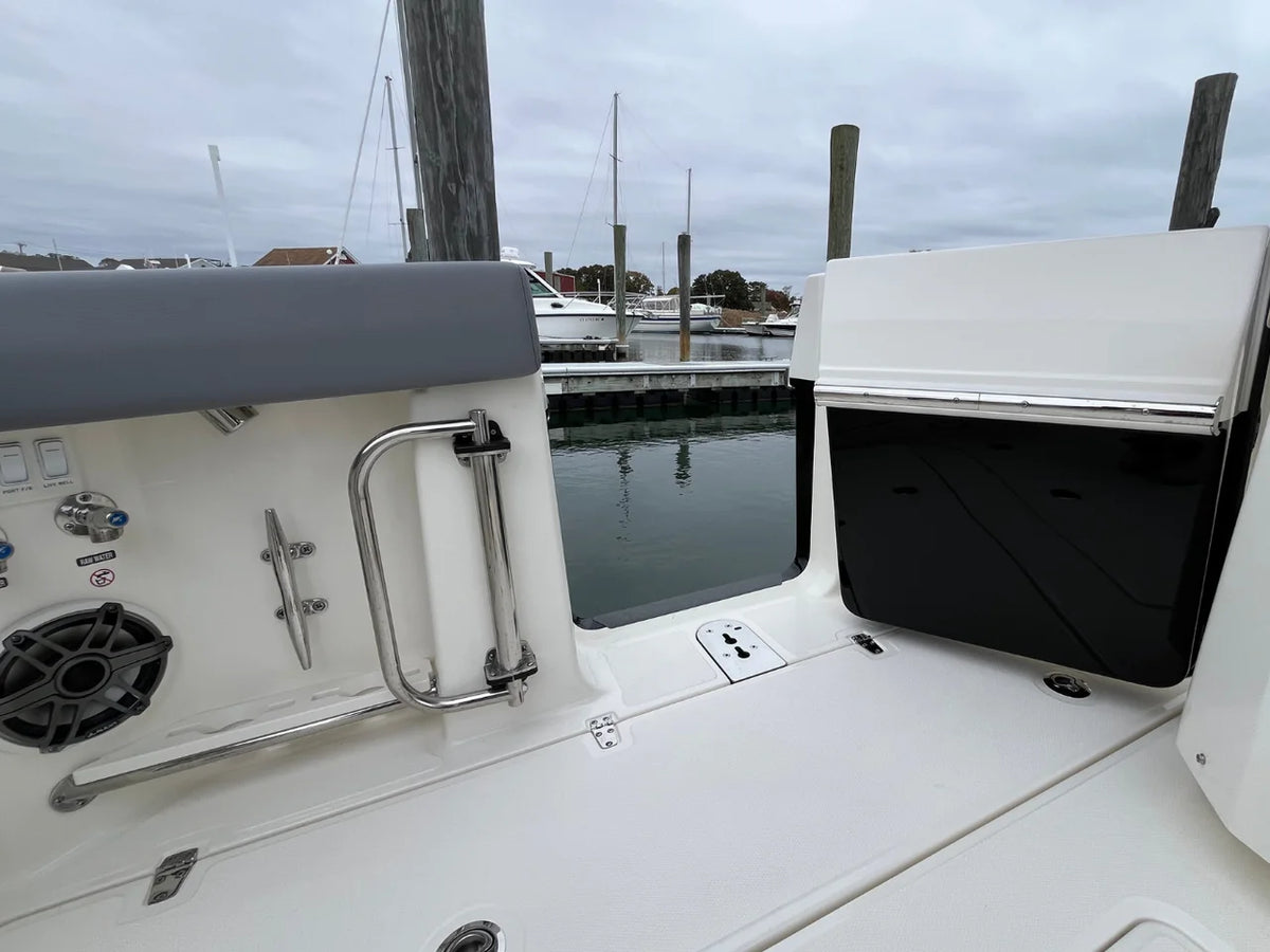 2026 Boston Whaler 360 Outrage 36.0 feet, Westbrook, Connecticut #32