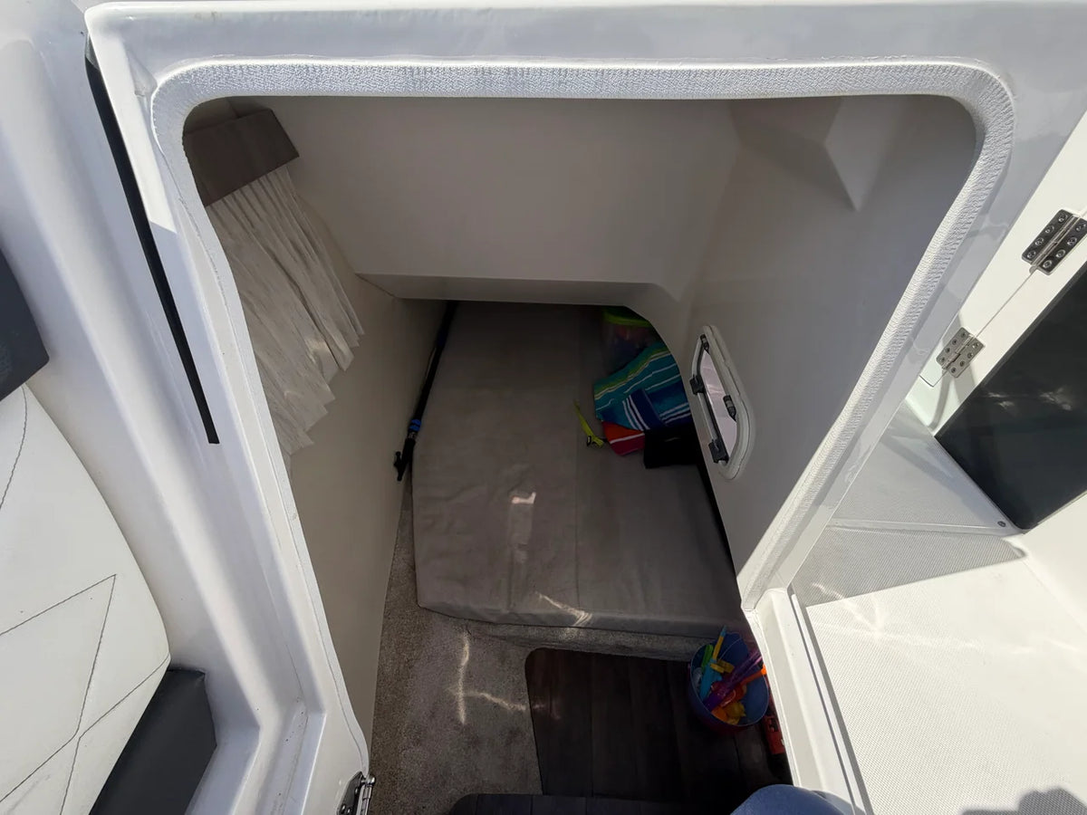 2023 Regal 33 OBX 33.0 feet, Maderia Beach, FL #21