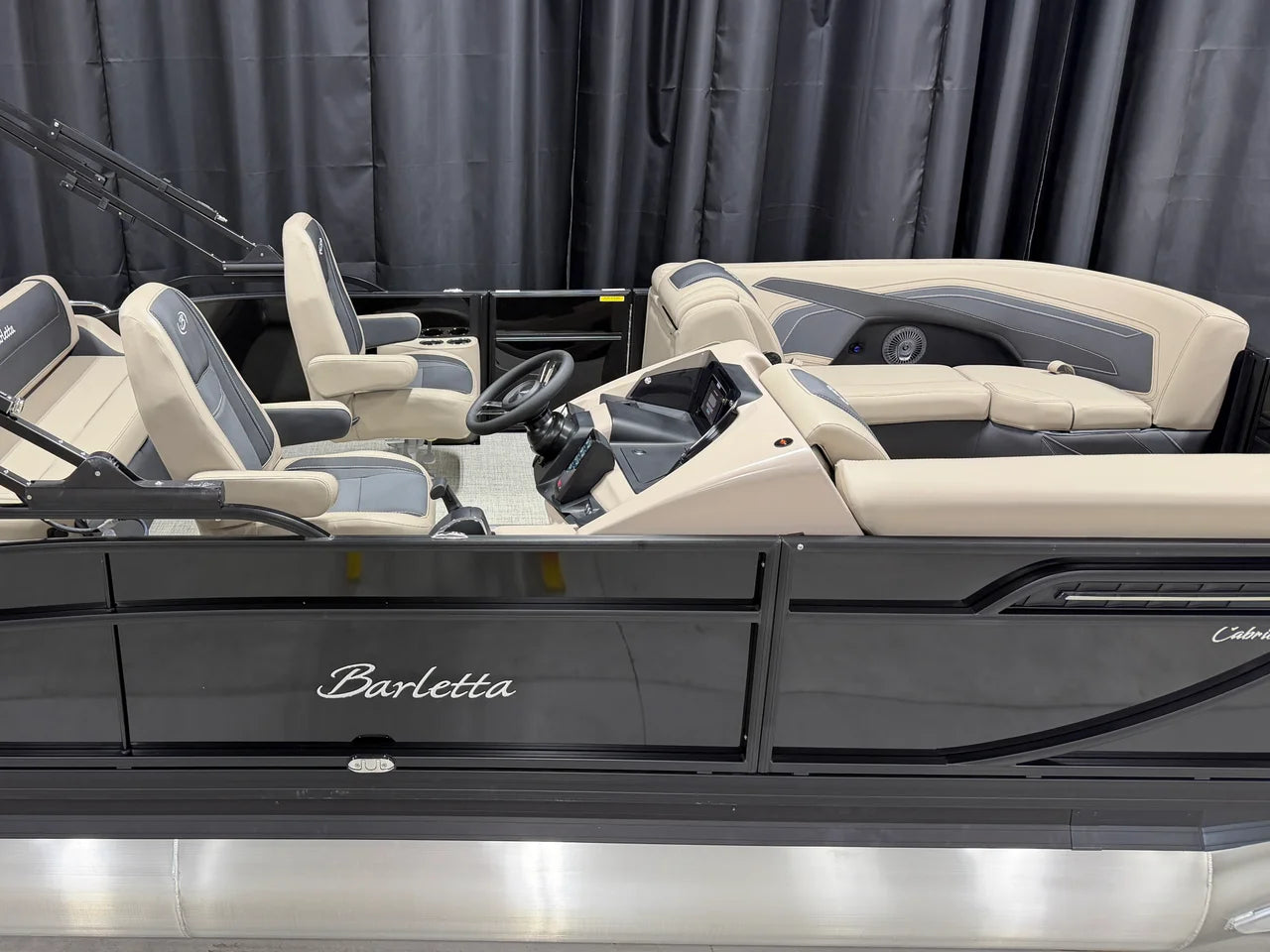2027 Barletta CABRIO22UC 22.0 feet, Crosslake, Minnesota #6